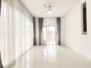 Haus zum Kauf mit 3 Zimmer in Min Buri, Bangkok