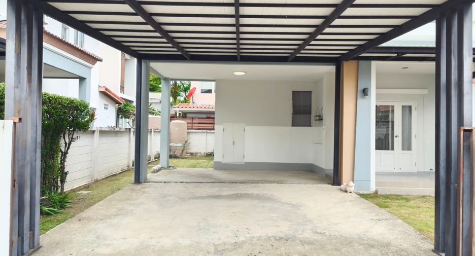 Haus zum Kauf mit 3 Zimmer in Min Buri, Bangkok