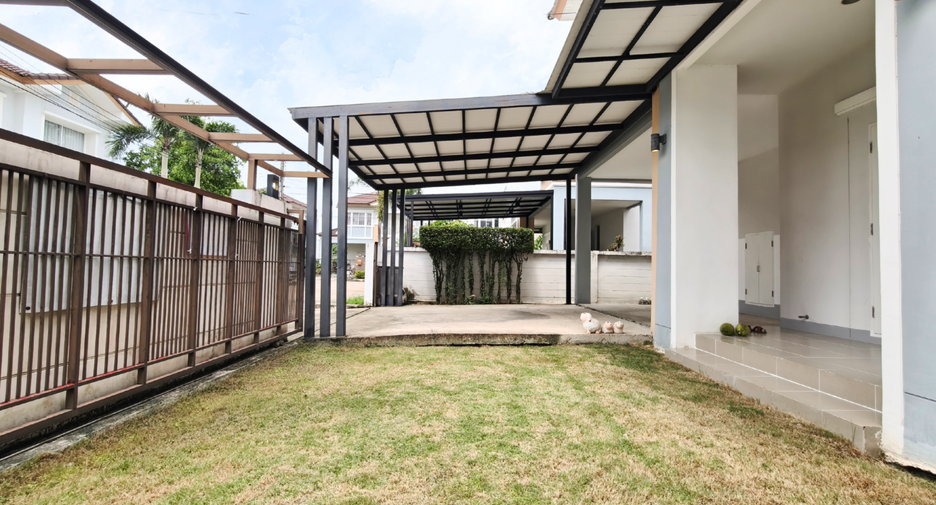 Haus zum Kauf mit 3 Zimmer in Min Buri, Bangkok