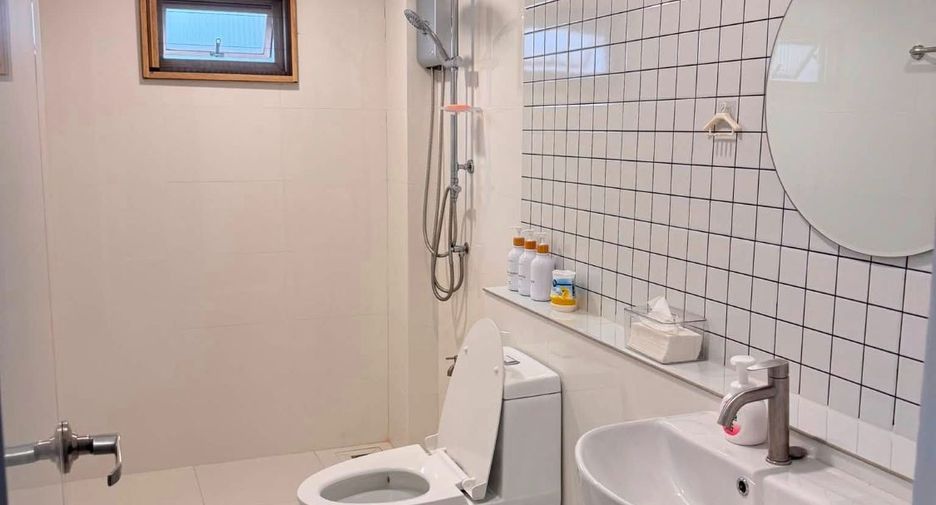 For rent 2 bedrooms house in Mueang Chiang Mai, Chiang Mai