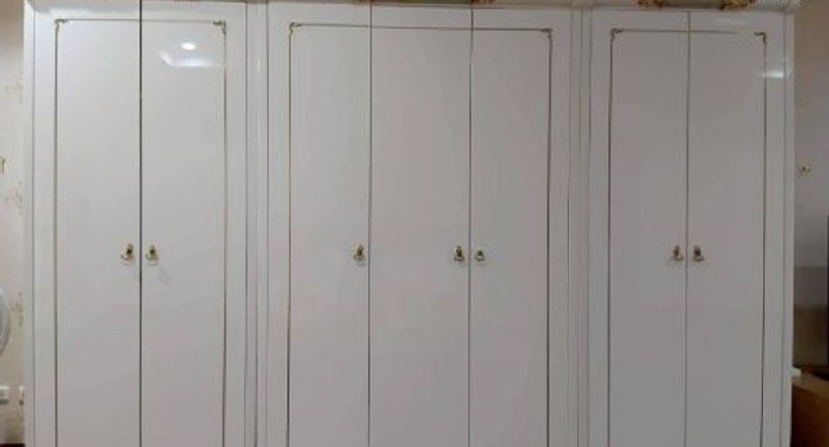 Haus zum Kauf mit 5 Zimmer in Bang Phli, Samut Prakan