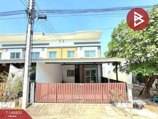For sale 4 bedrooms townhouse in Khlong Luang, Pathum Thani