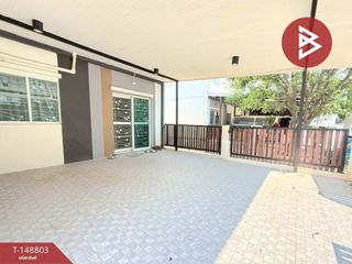 For sale 4 bedrooms townhouse in Khlong Luang, Pathum Thani