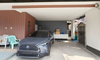 Haus zum Kauf mit 4 Zimmer in Khlong Sam Wa, Bangkok