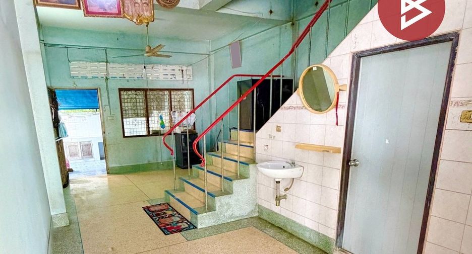 À vendre 3 chambres local commercial à Bang Len, Nakhon Pathom
