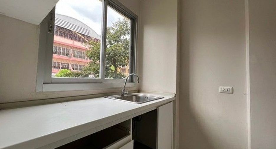 Wohnung zum Kauf mit 1 Zimmer in Bang Phli, Samut Prakan
