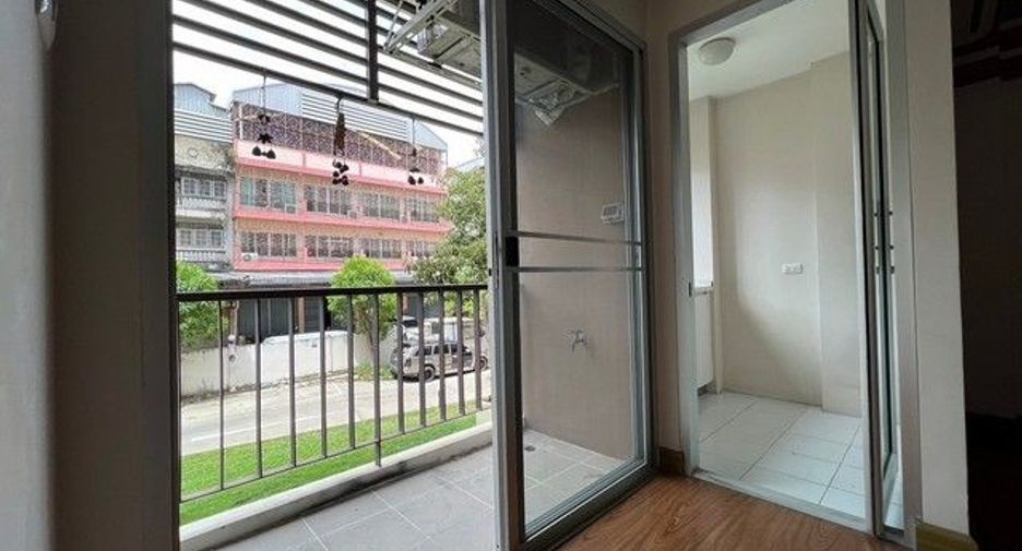 Wohnung zum Kauf mit 1 Zimmer in Bang Phli, Samut Prakan