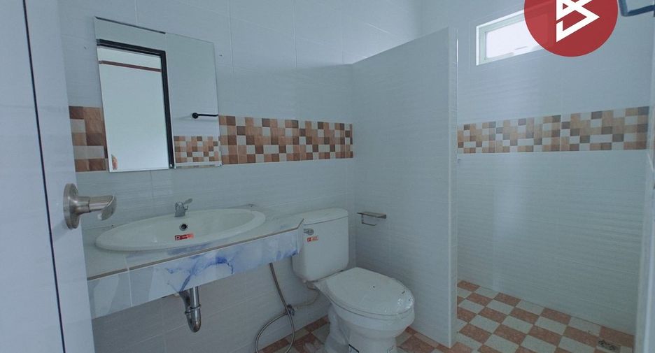For sale 3 bedrooms house in Photharam, Ratchaburi