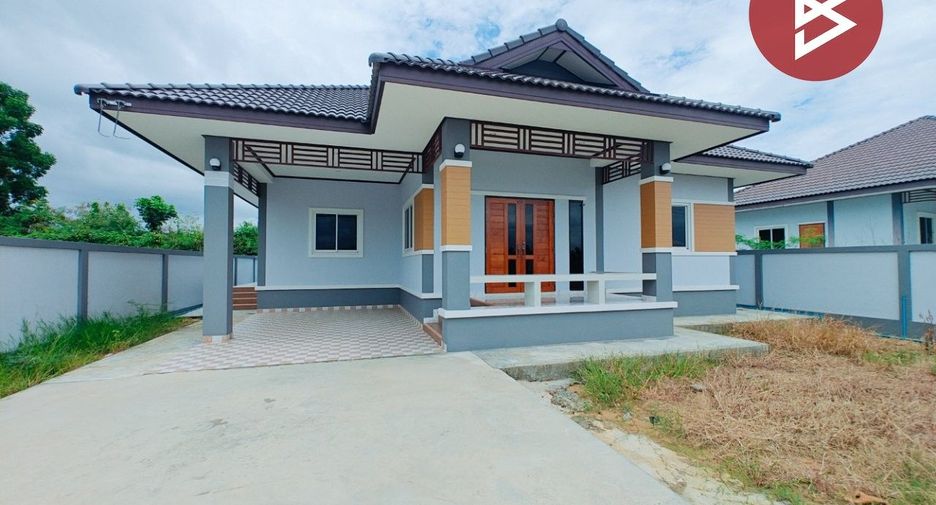 For sale 3 bedrooms house in Photharam, Ratchaburi