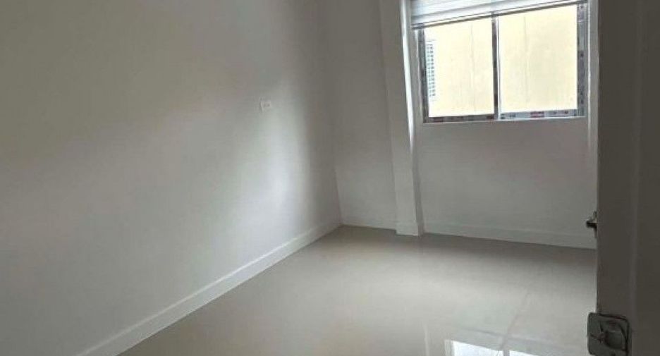 For sale 2 ベッドルーム house in Mueang Lamphun, Lamphun