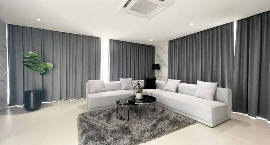 Haus zur Miete und zum Kauf mit 3 Zimmer in Min Buri, Bangkok