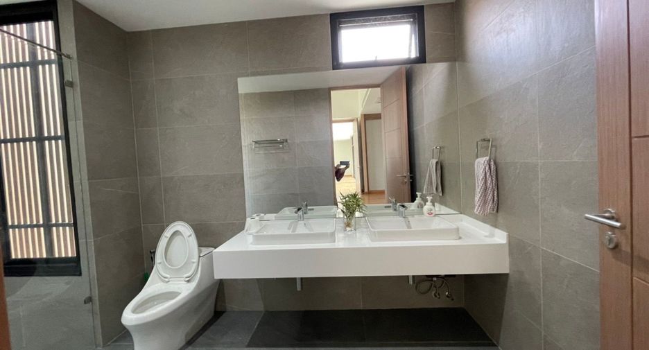 Haus zur Miete und zum Kauf mit 3 Zimmer in Min Buri, Bangkok