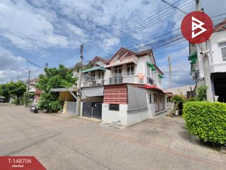 For sale 2 bedrooms townhouse in Mueang Nakhon Pathom, Nakhon Pathom