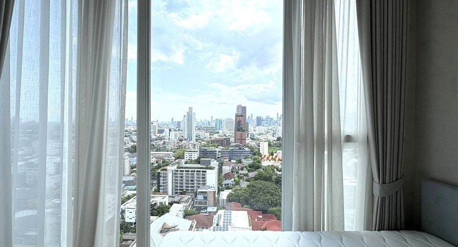 For rent 2 ベッドルーム condo in Khlong Toei, Bangkok