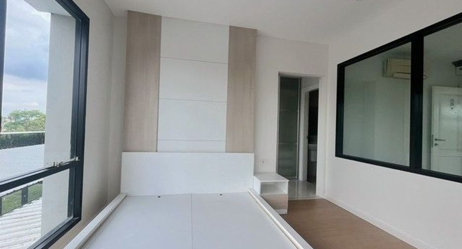 For sale 1 bed condo in Bang Bo, Samut Prakan