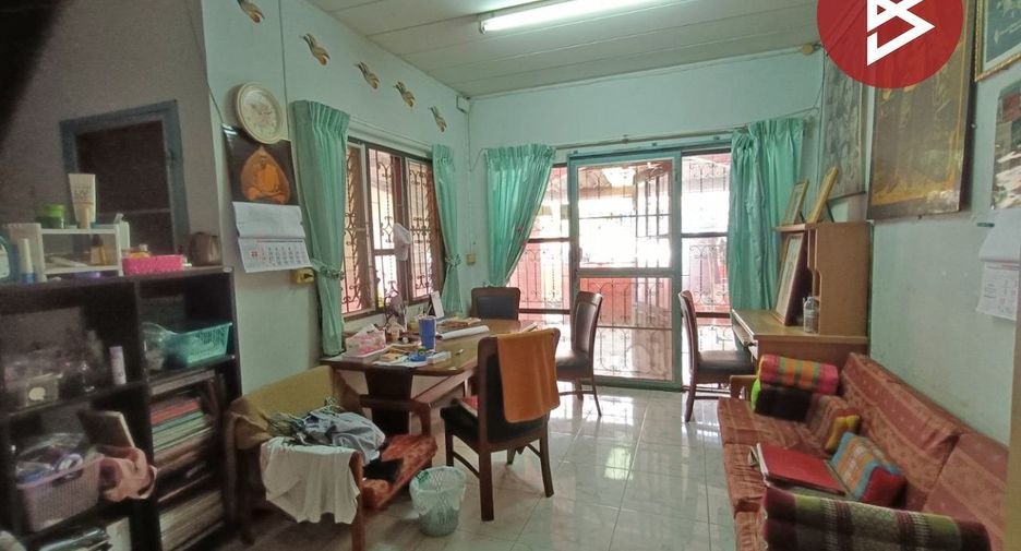 Reihenhaus zum Kauf mit 3 Zimmer in Phra Samut Chedi, Samut Prakan