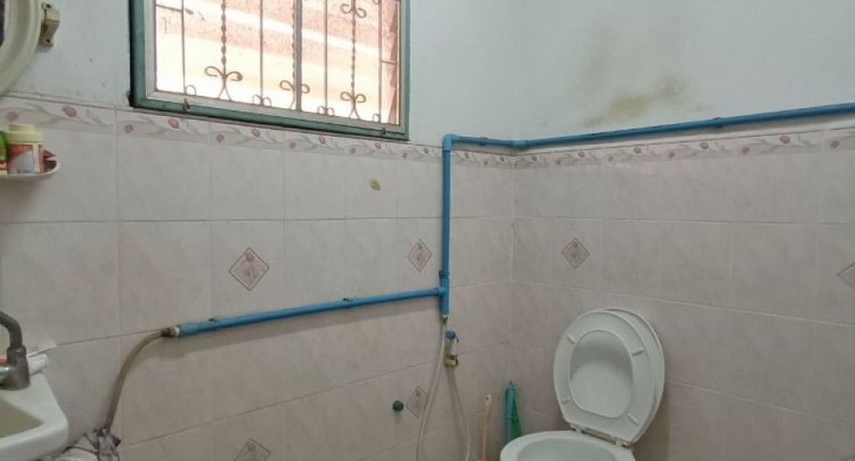 Reihenhaus zum Kauf mit 3 Zimmer in Phra Samut Chedi, Samut Prakan