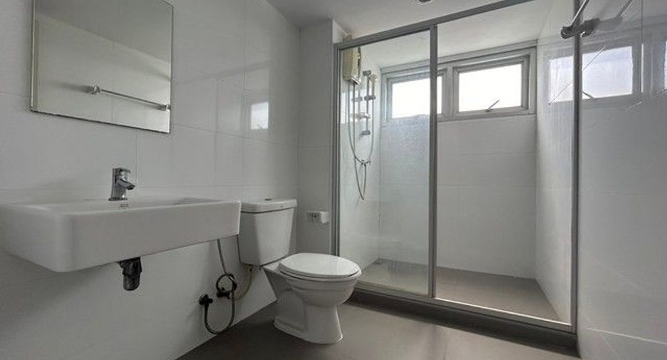 For sale 1 bed condo in Bang Sao Thong, Samut Prakan