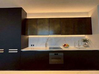 Condo en alquiler y en venta de 2 habitaciones en Sathon, Bangkok