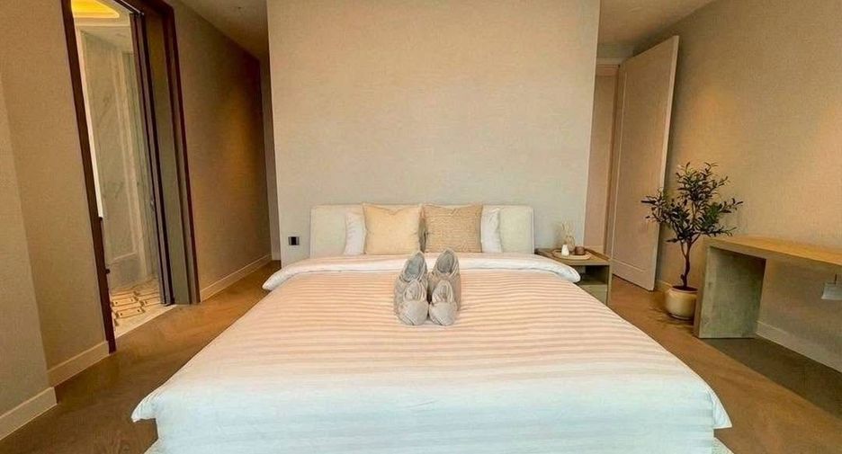 For rent そして for sale 2 ベッドルーム condo in Sathon, Bangkok