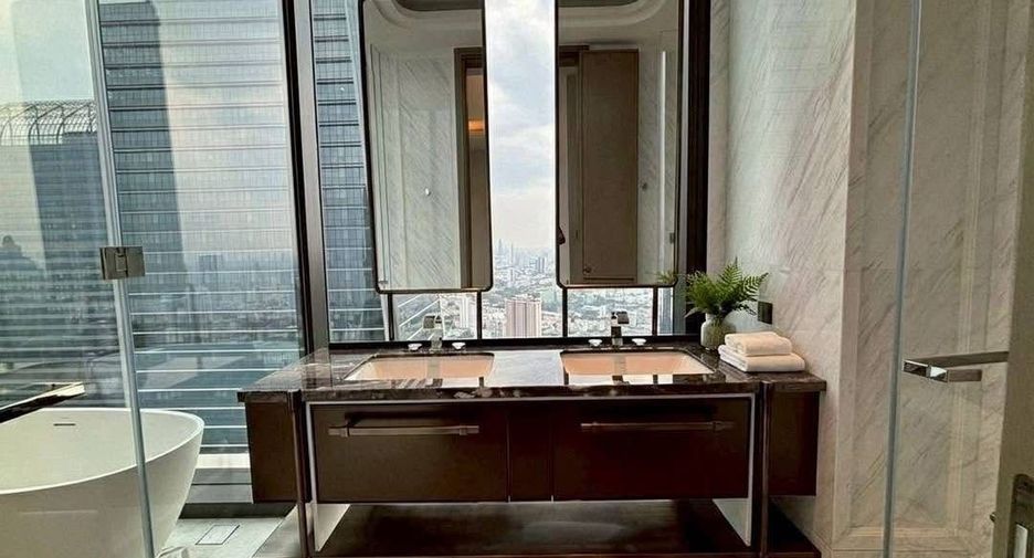 For rent そして for sale 2 ベッドルーム condo in Sathon, Bangkok