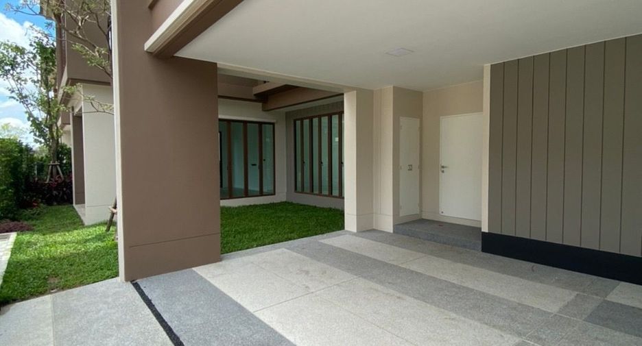 Haus zur Miete mit 4 Zimmer in Bang Kapi, Bangkok