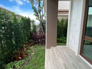 Haus zur Miete mit 4 Zimmer in Bang Kapi, Bangkok