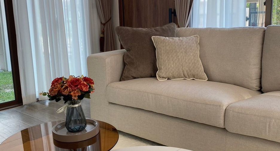 Haus zur Miete mit 4 Zimmer in Bang Kapi, Bangkok