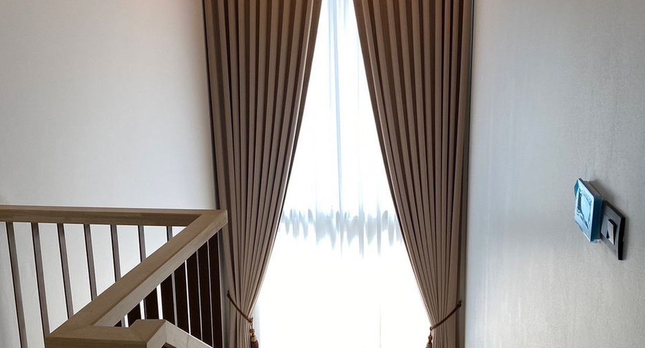 Haus zur Miete mit 4 Zimmer in Bang Kapi, Bangkok