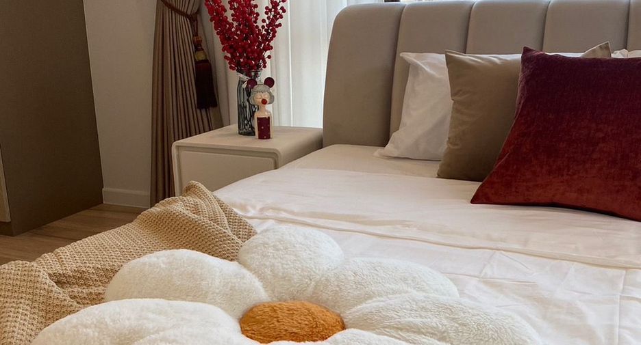 Haus zur Miete mit 4 Zimmer in Bang Kapi, Bangkok