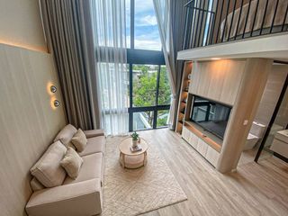 Casa en alquiler y en venta de 5 habitaciones en Saphan Sung, Bangkok