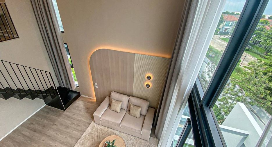 For rent and for sale 5 bedrooms house in Saphan Sung, Bangkok