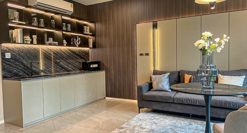 For rent and for sale 5 bedrooms house in Saphan Sung, Bangkok