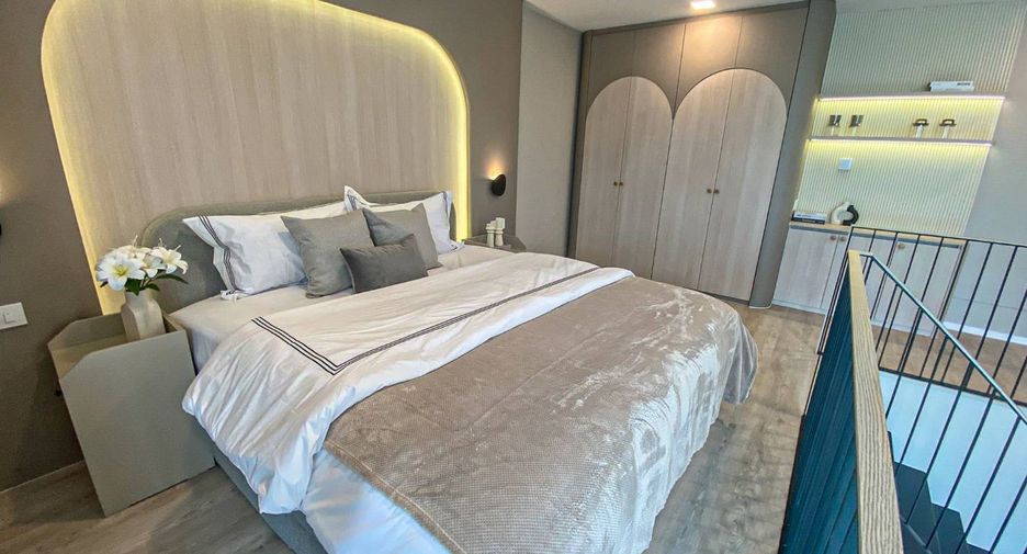 For rent and for sale 5 bedrooms house in Saphan Sung, Bangkok