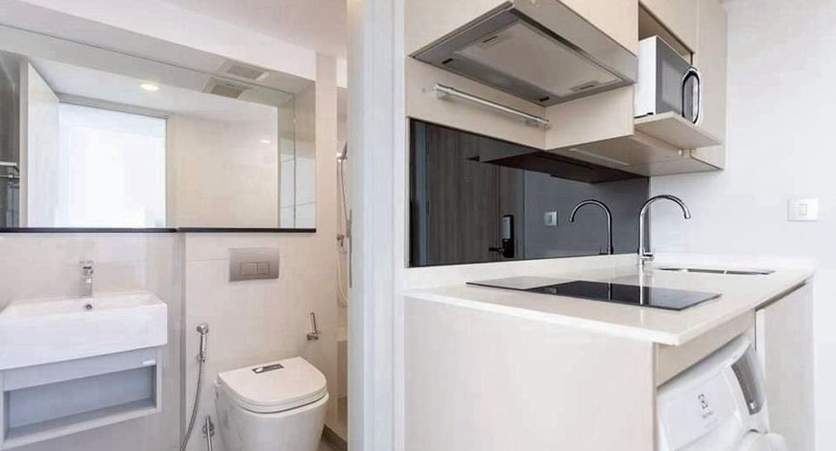 À louer et à vendre 1 chambre condo à Sathon, Bangkok