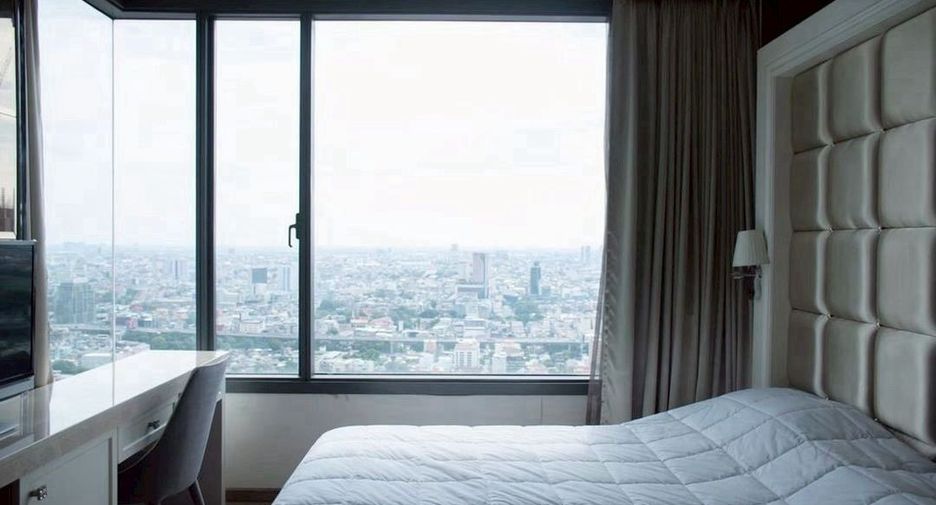 For sale 3 ベッドルーム condo in Pathum Wan, Bangkok