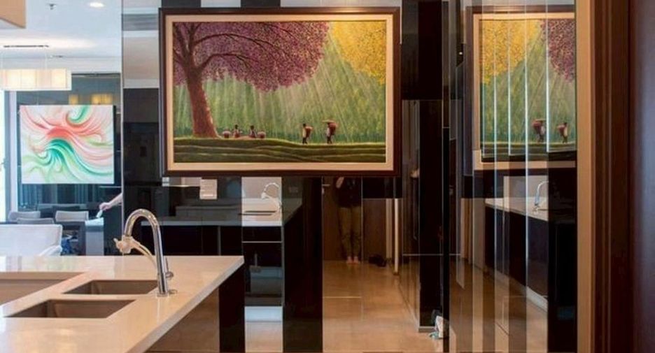 For sale 3 ベッドルーム condo in Pathum Wan, Bangkok