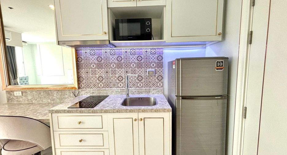 For rent studio condo in Jomtien, Pattaya