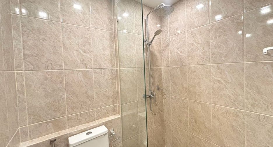 For rent studio condo in Jomtien, Pattaya