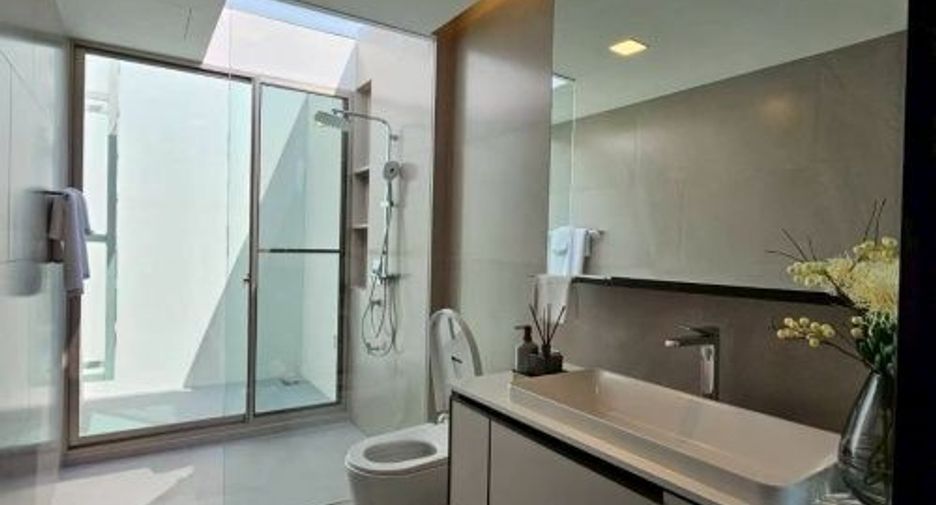 For sale 4 ベッドルーム house in Saphan Sung, Bangkok