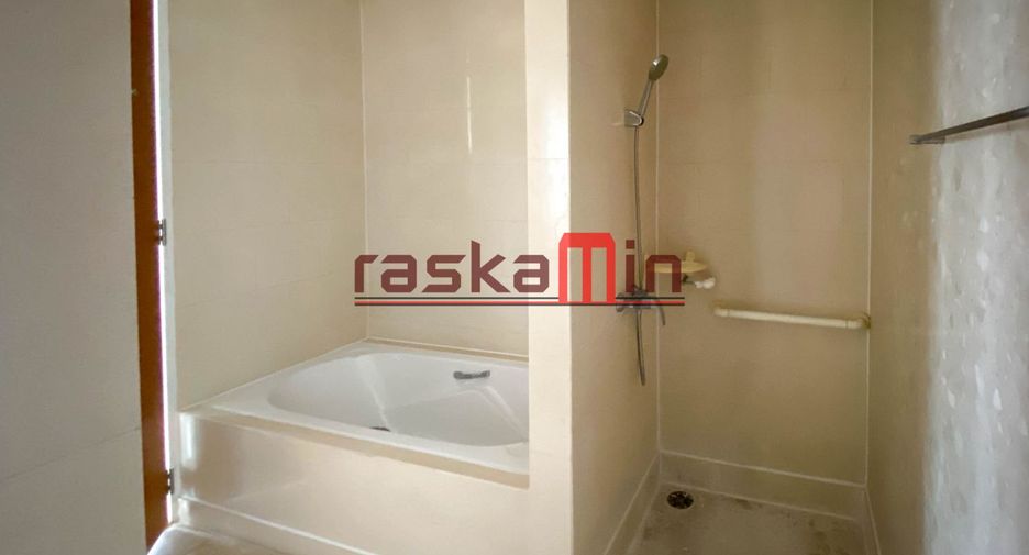 Condo en venta de 2 habitaciones en Bang Kho Laem, Bangkok