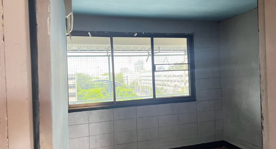 For sale 2 bedrooms condo in Din Daeng, Bangkok