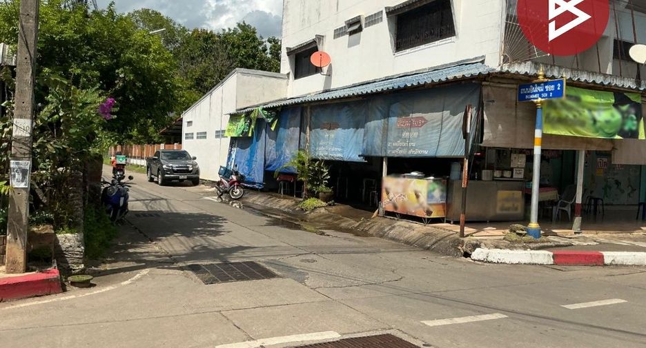 Продажа 4 спальни дом в Mueang Uttaradit, Уттарадит