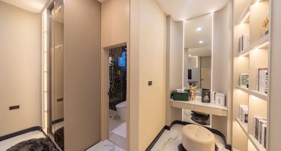 À vendre 5 chambres villa à Bang Lamung, Chonburi