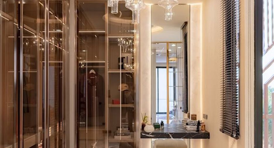 À vendre 5 chambres villa à Bang Lamung, Chonburi