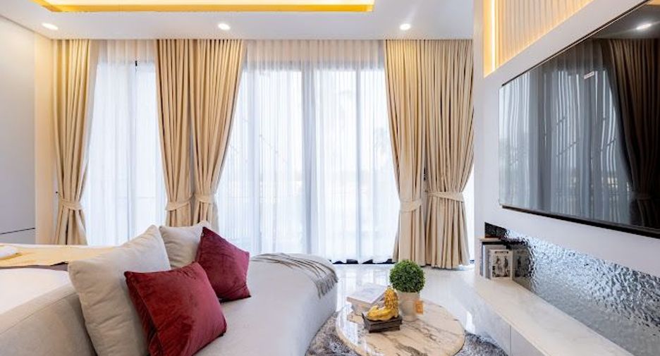 À vendre 5 chambres villa à Bang Lamung, Chonburi