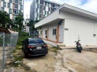 Terreno en venta en Khan Na Yao, Bangkok