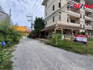 出售 土地 在 Bang Lamung, Chon Buri