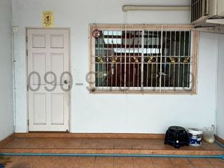 For rent 4 bedrooms townhouse in Bang Bon, Bangkok