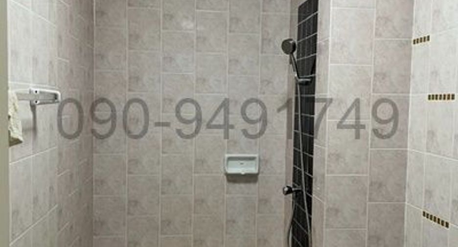 For rent 4 bedrooms townhouse in Bang Bon, Bangkok